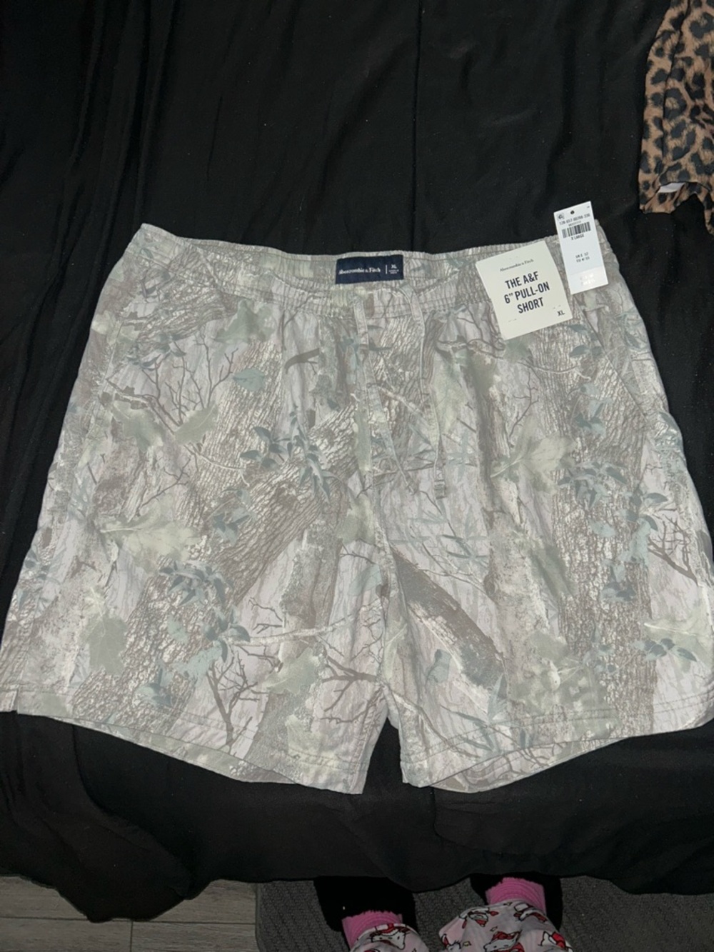 Abercrombie & Fitch Gray and Green Camo Pull-On Men's Shorts